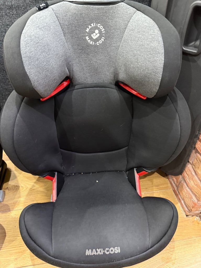 Maxi cosi car seats