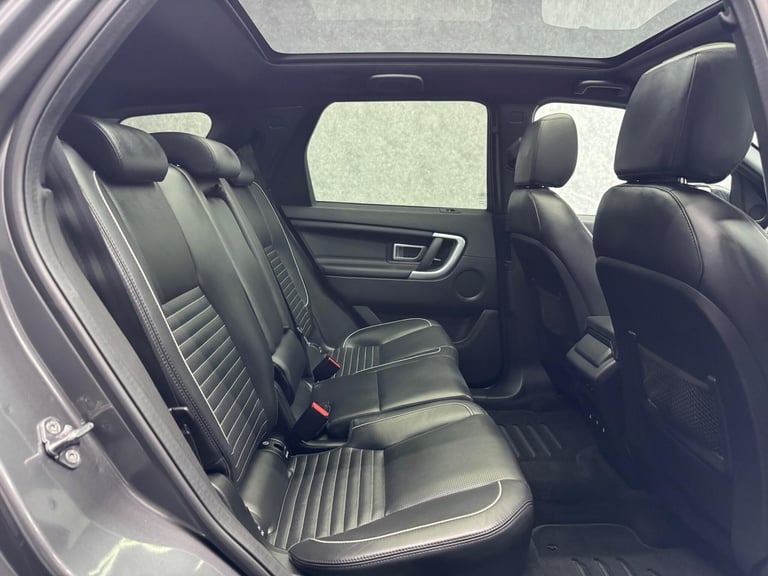 2017 Land Rover Discovery Sport 2.0 TD4 HSE Dynamic Lux Auto 4WD Euro 6 (s/s) 5dr ESTATE Diesel A...