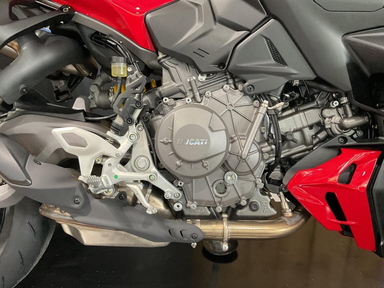 Ducati Streetfighter V2 2025 LOW RATE FINANCE 4.9%APR HP & PCP ORDER NOW!