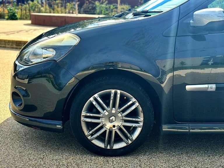2009 Renault Clio 1.6 VVT 128 GT 3dr HATCHBACK PETROL Manual