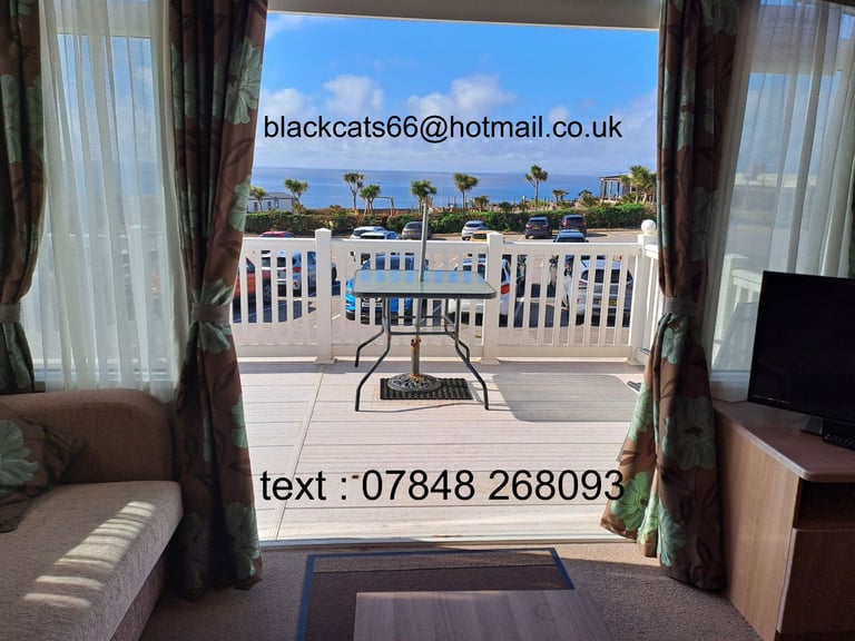 Two Bedroom Front Row Caravan for Hire DEVON CLIFFS SANDY BAY EXMOUTH DEVON