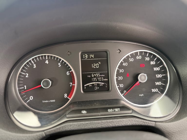 Volkswagen, POLO, Hatchback, 2010, Manual, 1390 (cc), 5 doors