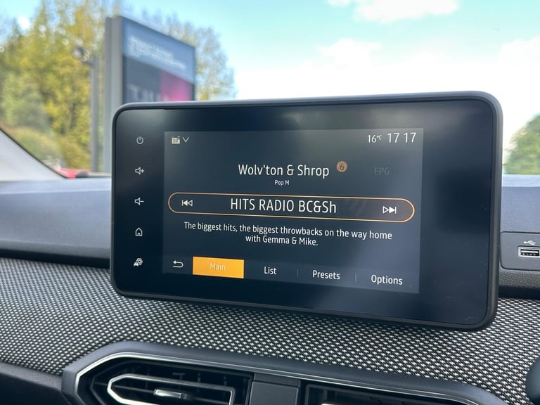 2022 Dacia Sandero 1.0 TCe Comfort Euro 6 (s/s) 5dr HATCHBACK Bi Fuel Manual