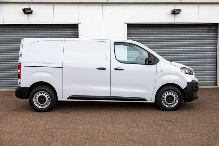 2024 Peugeot Expert 1.5 BlueHDi Professional Standard Panel Van 6dr Diesel Manual Standard Euro P...