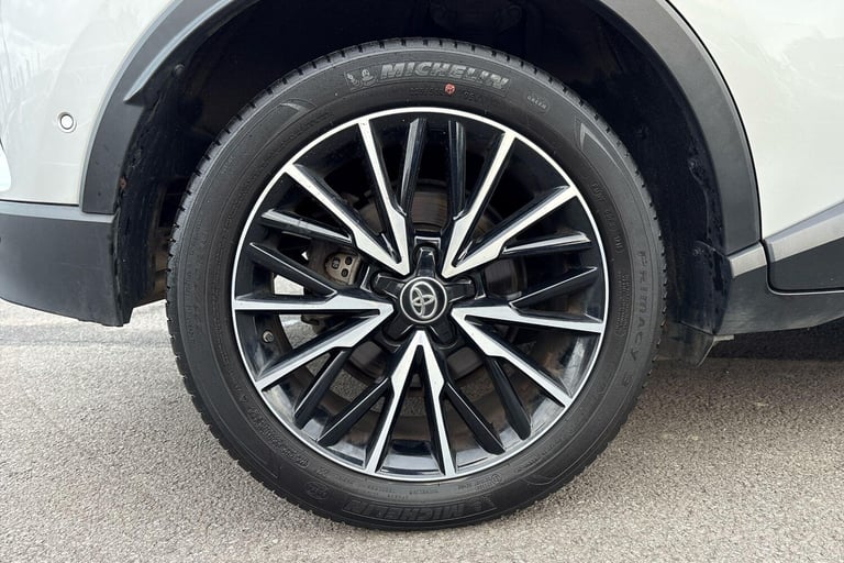 2019 Toyota C-HR 1.2T Excel 5dr (Leather) SUV Petrol Manual