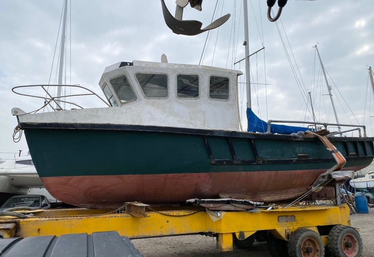 Expedition Trawler Yacht Liveaboard Project, Colvic Northerner 26, Houseboat or Fishing Boat