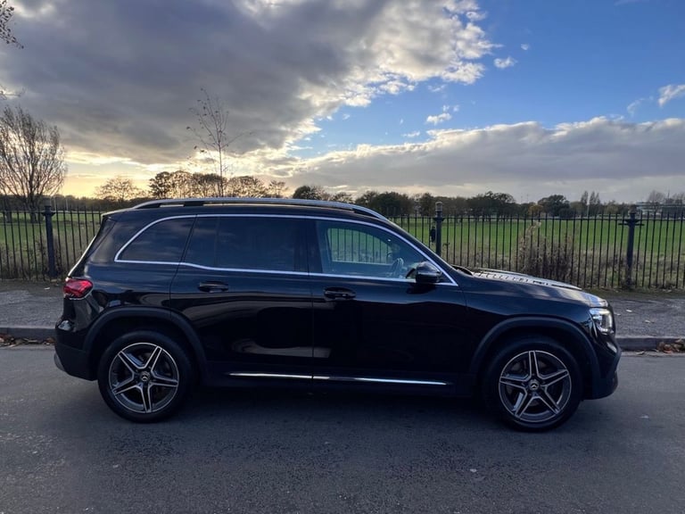 2022 72 MERCEDES-BENZ GLB 2.0 GLB220D AMG LINE SUV 5DR DIESEL 8G-DCT 4MATIC EURO