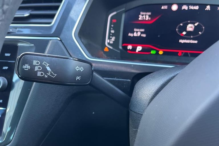 2022 Volkswagen Tiguan 2.0 TDI R-Line 5dr DSG ESTATE DIESEL Semi Automatic