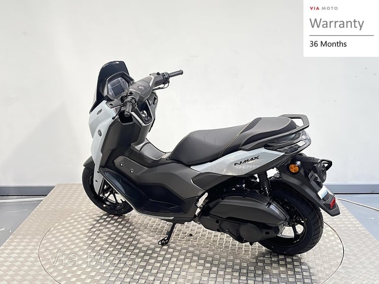 YAMAHA NMAX Tech MAX 125