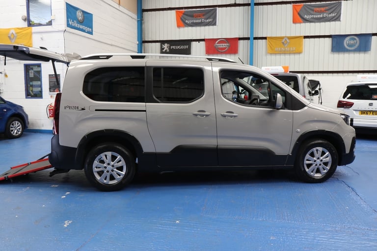 PEUGEOT RIFTER Petrol Auto WAV Automatic Mobility 