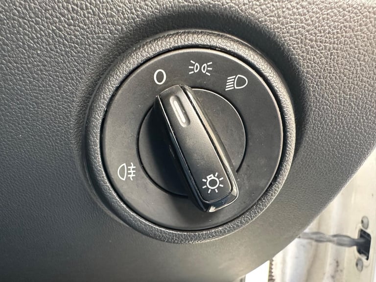 SKODA CITIGO 1.0 MPI SE White Manual Petrol 2015