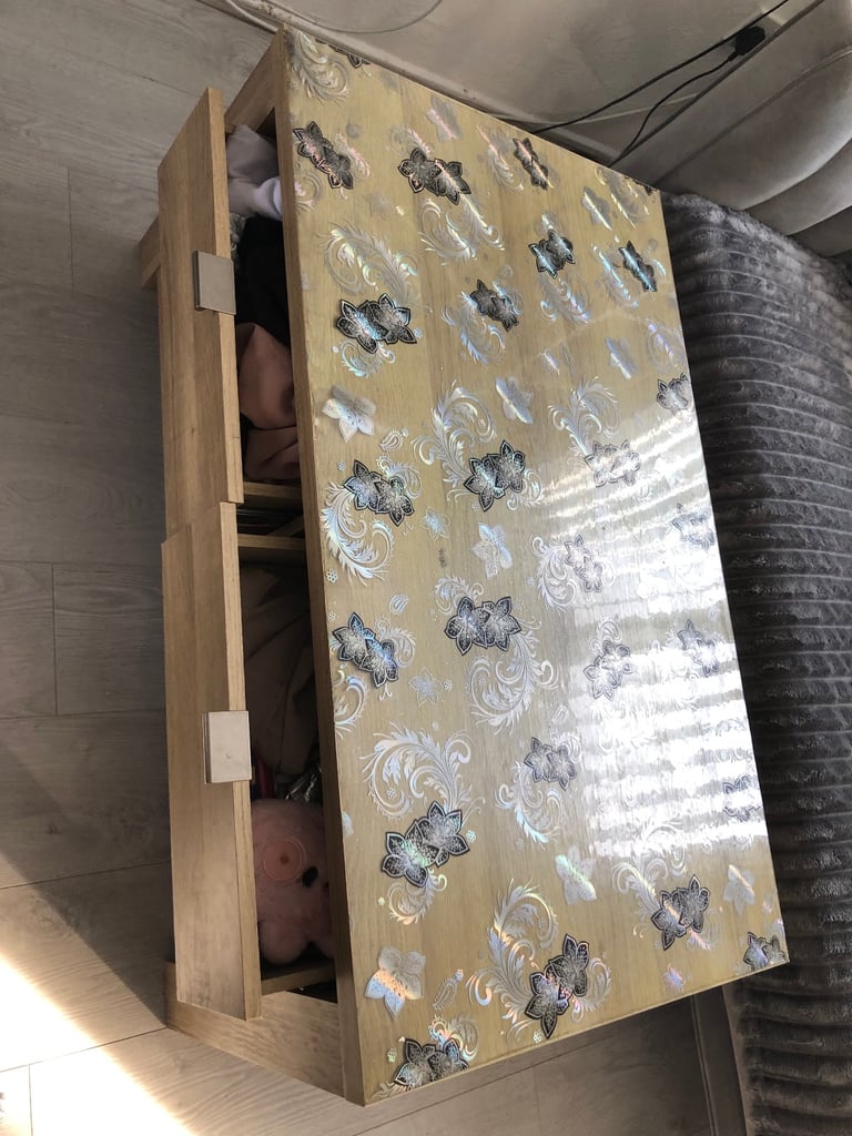 Coffee table 