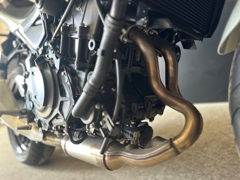 STUNNING ONE OWNER 2024/24 KAWASAKI Z400 MOTORCYCLE 