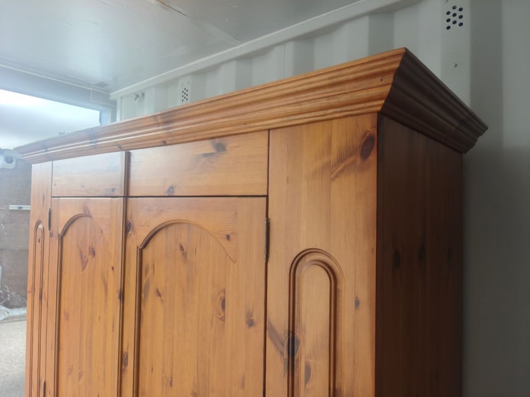 Free-standing Pine Wardrobe 
