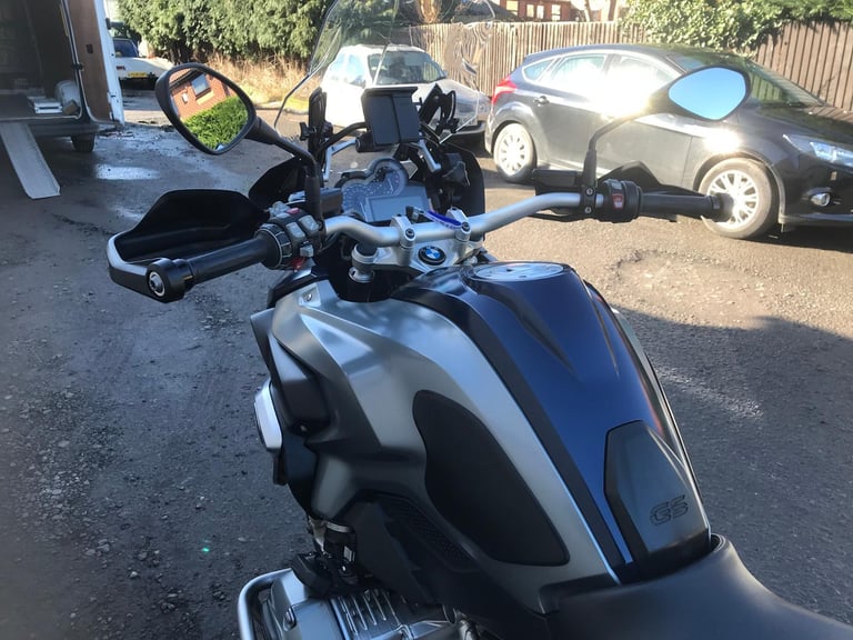 BMW R1200 GS-TE, 2015(65), 24,895 MILES, FSH, AKROPOVIC, SPOKE WHEEL, £6695