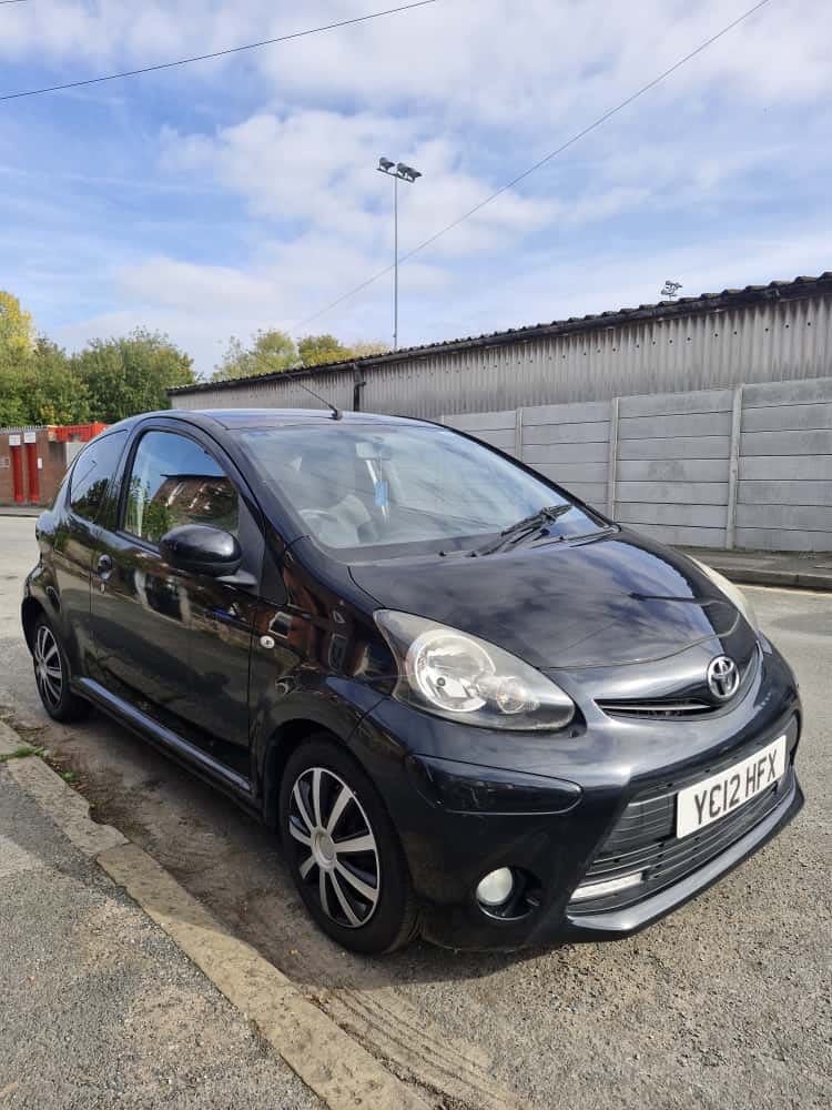 image for Toyota, AYGO, Hatchback, 2012, Manual, 998 (cc), 3 doors