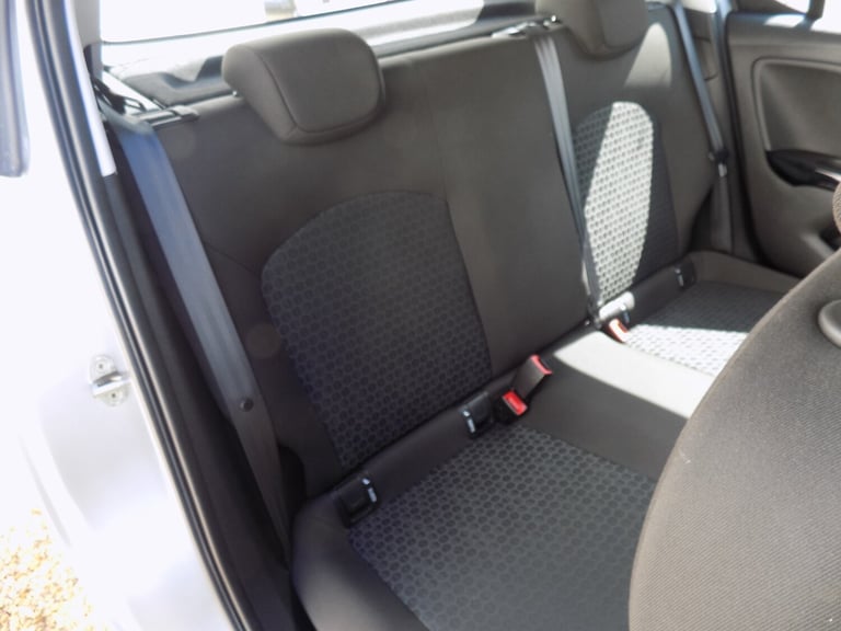 VAUXHALL CORSA 1.4 DESIGN. MORE PHOTOS AND VIDEO LINK ON OUR WEBSITE