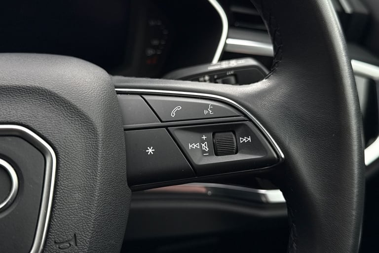 2023 Audi Q3 Technik 35 TFSI  150 PS S tronic SUV PETROL Automatic