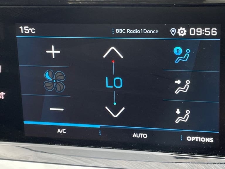  Peugeot 208 1.2 Puretech Active Premium  Plus Hatchback 5dr Petrol Eat Euro 6
