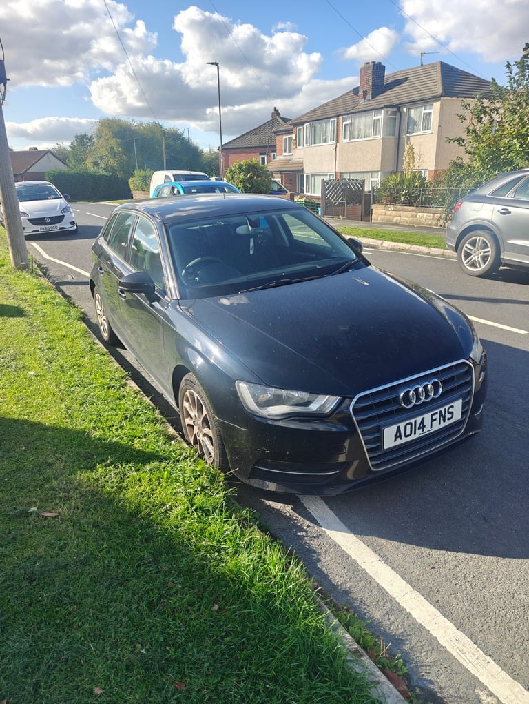 Audi, A3, Hatchback, 2014, Semi-Auto, 1968 (cc), 5 doors