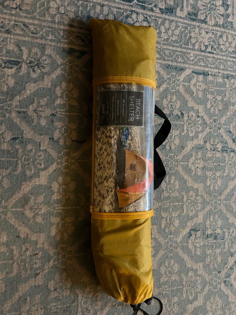 Beach shelter tent