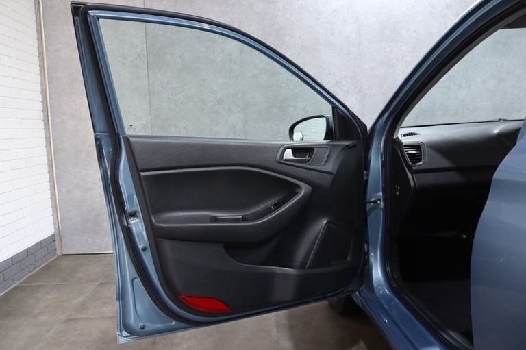 2018 Hyundai i20 1.2 S Air Hatchback 5dr Petrol Manual Euro 6 (75 ps) Hatchback Petrol Manual