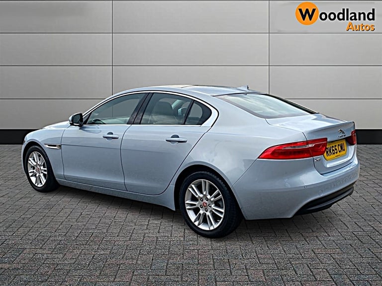 2015 Jaguar XE 2.0 Prestige 4dr Auto SALOON Petrol Automatic