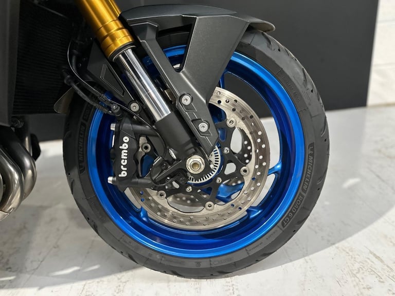 2024/73 Suzuki GSX S1000GX Motorcycle 
