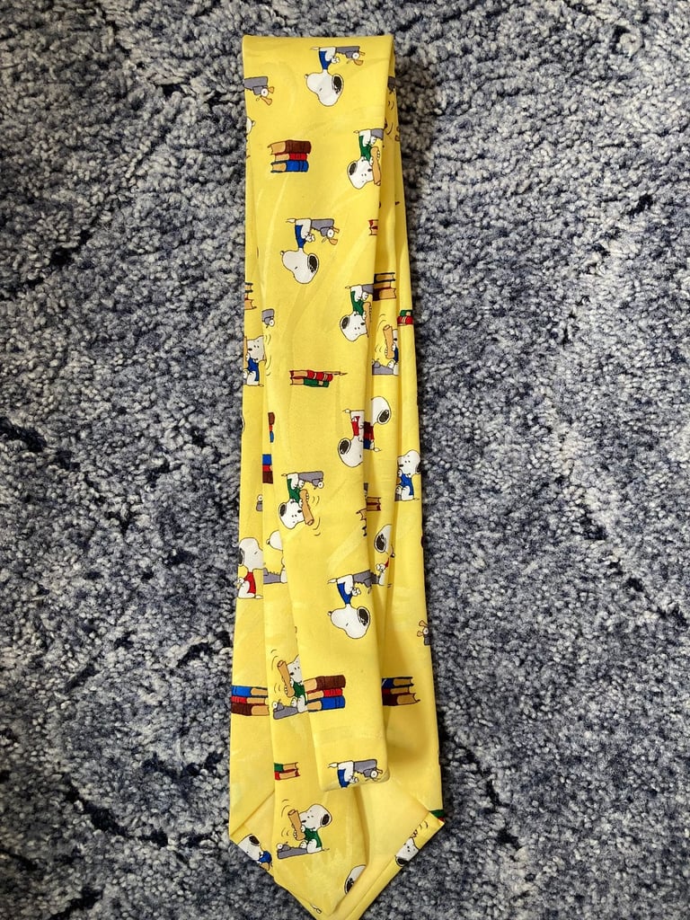 Peanuts Snoopy Mens Tie – post or collect
