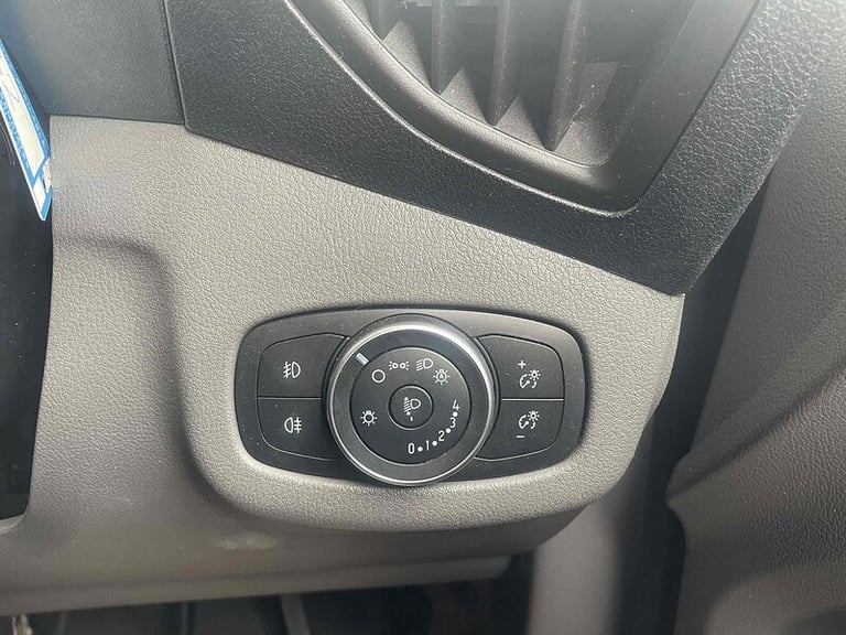 2019 Ford Transit Connect 1.5 EcoBlue 120ps Limited Van PANEL VAN DIESEL Manual