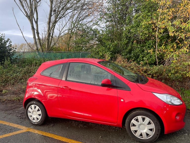 FORD KA 1.2 EDGE S/S 13 REG RED 3 DOOR HATCHBACK MOT JANUARY 28TH 2026 TAX £35 SERVICE HISTORY