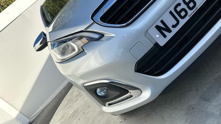 2018 Peugeot 108 1.0 72 Collection 5dr HATCHBACK PETROL Manual