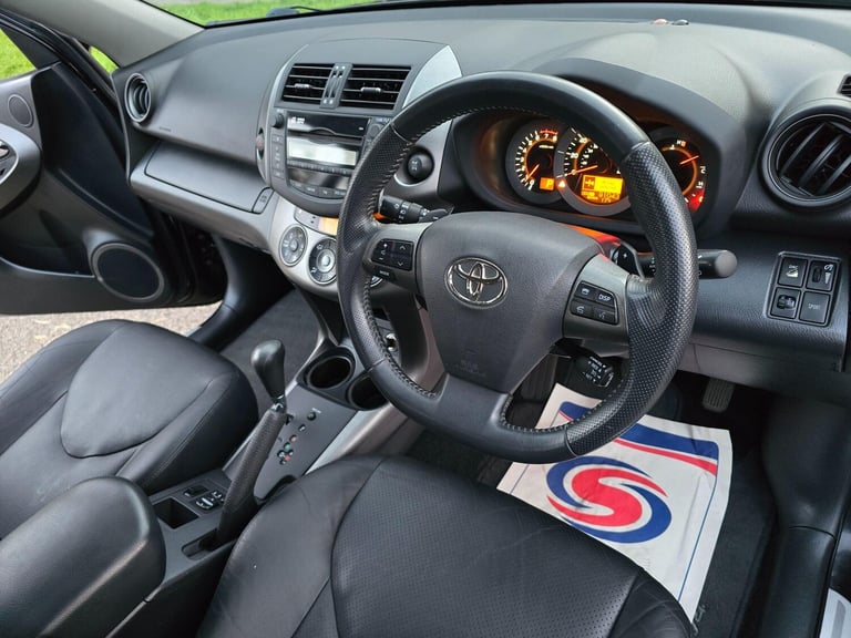 2010 Toyota RAV4 2.0 V-Matic XT-R SUV 5dr Petrol Multidrive S 4WD Euro 5 (158 ps) ESTATE Petrol A...