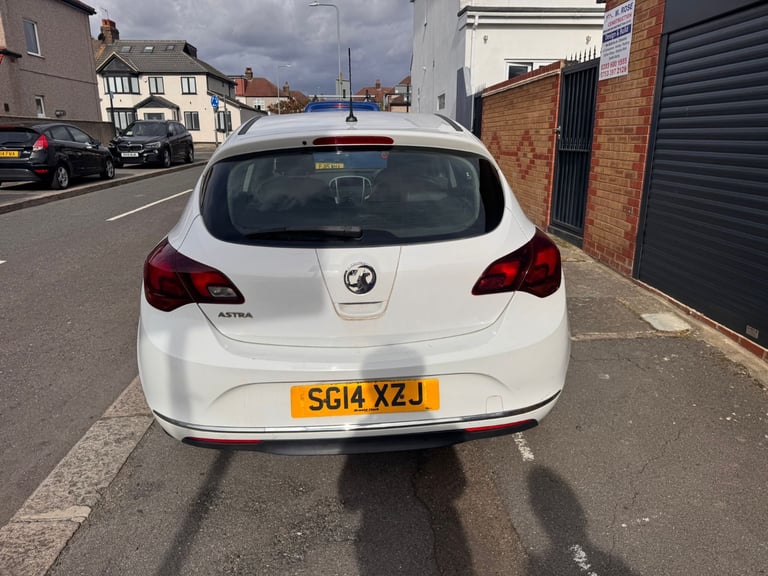 2014 VAUXHALL ASTRA 1.4i
