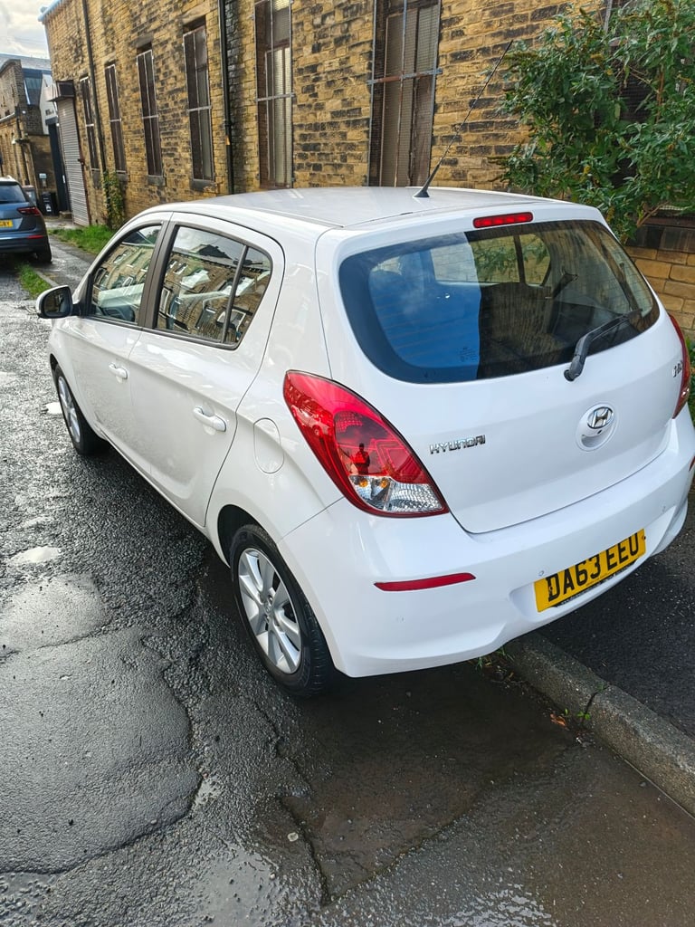 Hyundai, I20, Hatchback, 2014, Manual, 1248 (cc), 5 doors