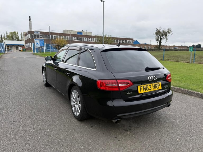 2025 Audi A4 S Line Estate PETROL Manual