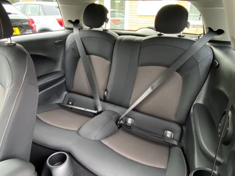 2023 MINI Hatch 1.5 Cooper Classic Hatchback 3dr Petrol Manual Euro 6 (s/s) (136 ps) Hatchback Pe...
