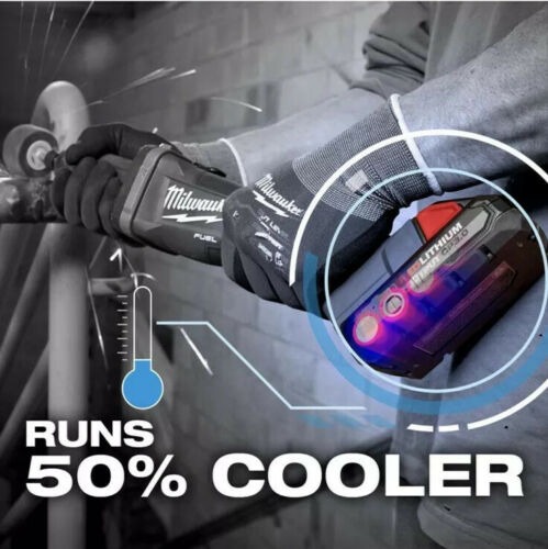 NEW Milwaukee M18 Red Lithium HIGH OUTPUT CP3.0 Battery, 3.0Ah Brand new