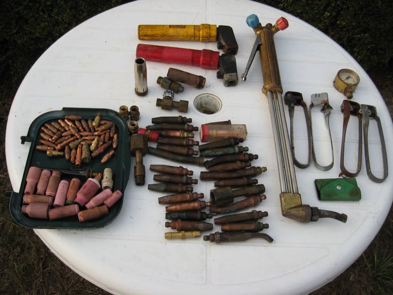 Welding tig mig mag oxy Acetylene accessories tips etc.