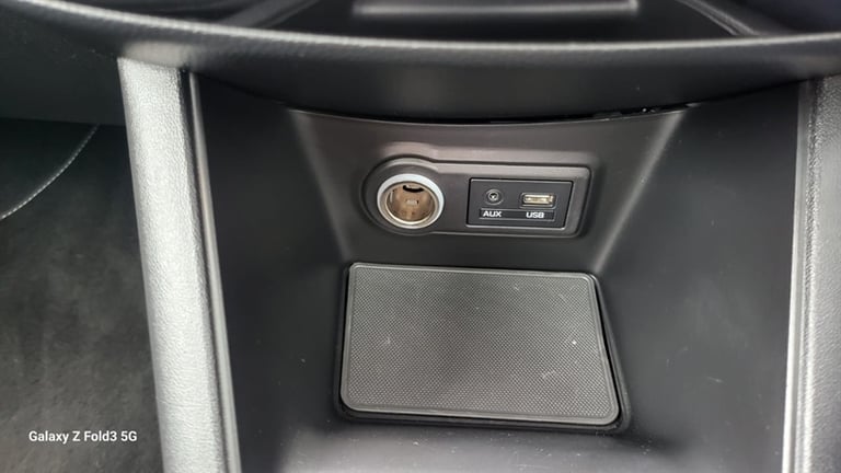 2016 Hyundai Ix20 1.4 Blue Drive Premium Hatchback 5dr Petrol Manual Euro 6 (s/s) (90 ps) Hatchba...