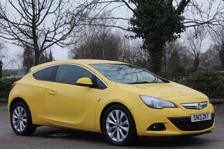 2013 Vauxhall Astra 2.0 Astra GTC SRi CDTi S/S 3dr Coupe Diesel Manual