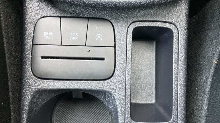 2022 Ford Fiesta 1.1 75 Trend 5dr HATCHBACK PETROL Manual