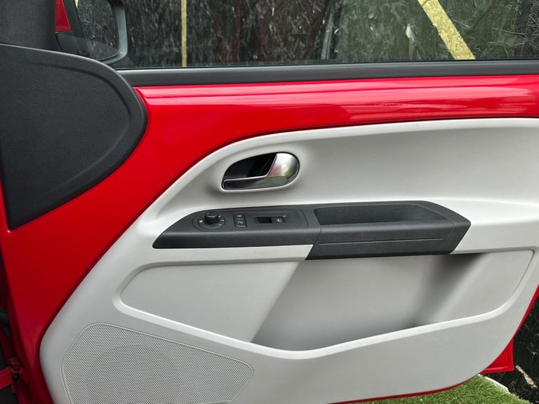 2013 SEAT Mii 1.0 Toca 5dr HATCHBACK Petrol Manual