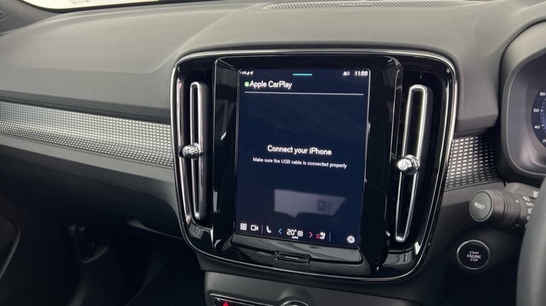 2025 Volvo XC40 Ultra, B4 Mild hybrid, Petrol, Dark Estate Petrol Automatic
