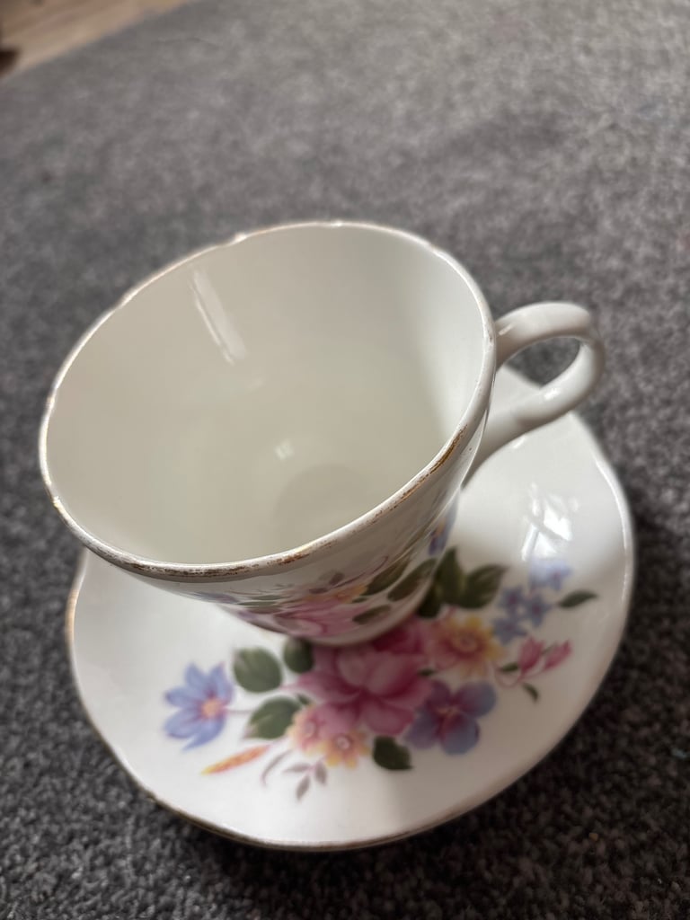 Fine bone china crown Trent Staffordshire, England mug and plate