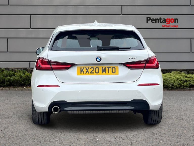  BMW 1 Series Sports Hatch 1.5 118i Sport Hatchback 5dr Petrol Dct Euro 6 s/s