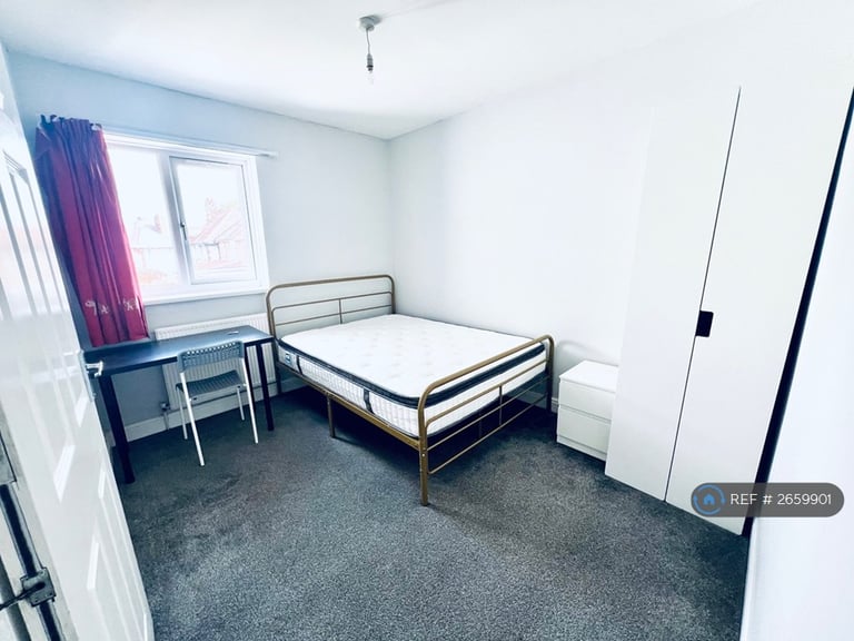 7 bedroom house in Eagle Street, Leamington Spa, CV31 (7 bed) (#2659901)