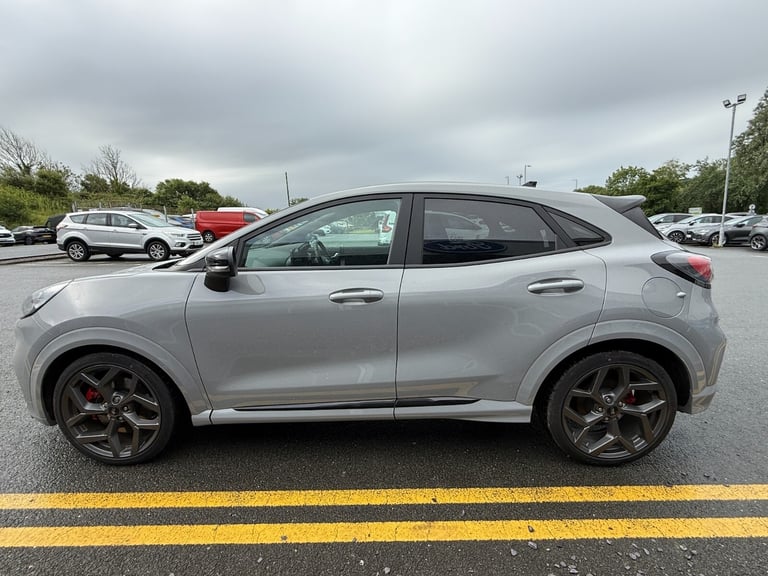 2024 Ford Puma 1.0T EcoBoost Hybrid mHEV ST 5dr DCT - Only 2,700 miles! Hatchback Petrol Automatic
