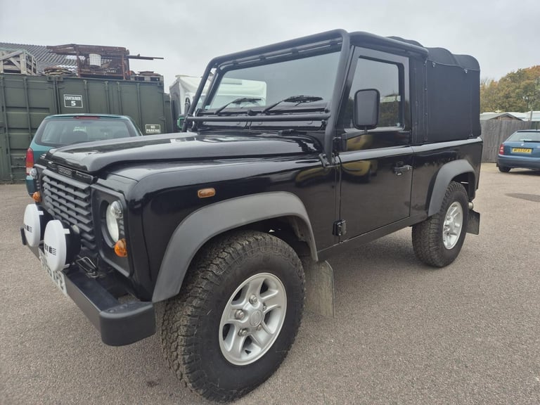 Land Rover Defender Open Top TD5 ** Fully Restored ** 
