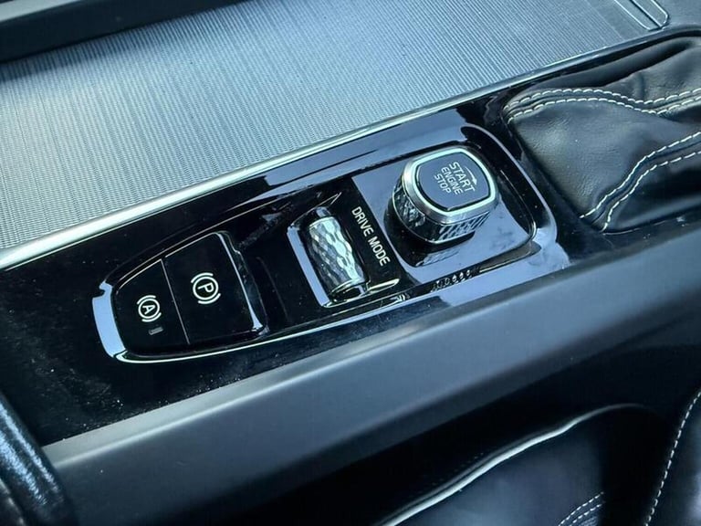 VOLVO S60 2.0 T5 R-Design Edition Auto Euro 6 (s/s) 4dr 2019